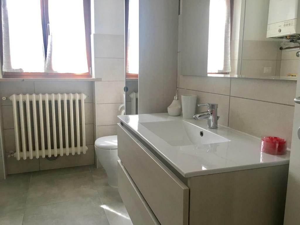 Appartamento Casa Leo Fossombrone Esterno foto
